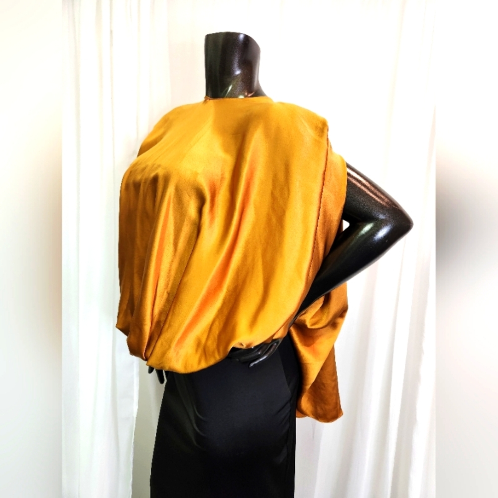✨️Amanda Uprichard Antique Bronze Blouse 100% Silk Mannequin Worn Only✨️ - Picture 7 of 16